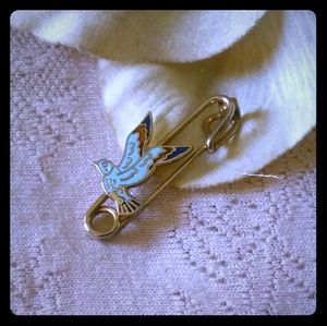 Vintage KOREA Small Brooch w/Enamel Bird